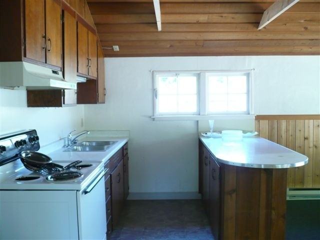 1322 W 3rd Aly - Photo 3 of 5