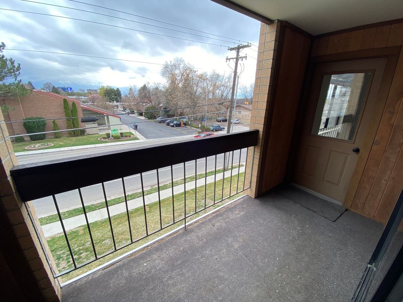2244 N Canyon Rd #214 - Photo 4 of 10