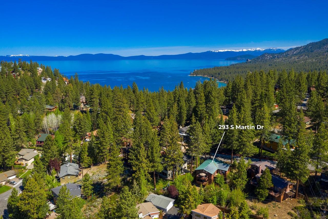 293 S Martin Dr - Photo 3 of 17