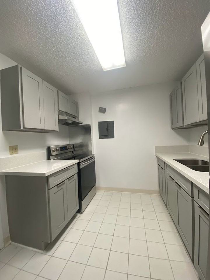 98-1034 Moanalua Rd #4-103 - Photo 6 of 11