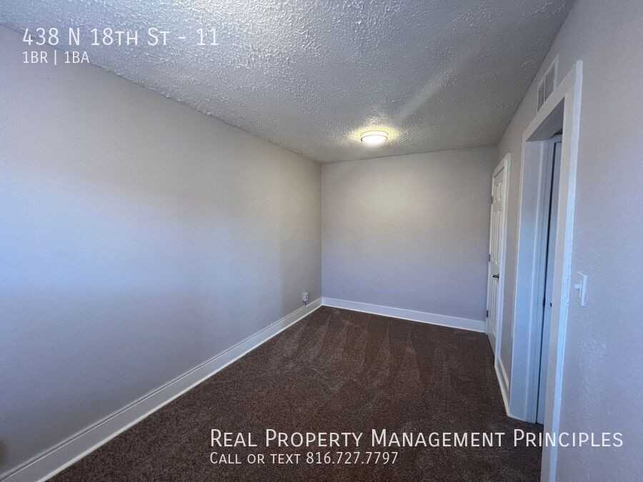 438 North 18th Street #11 - Photo 7 of 7