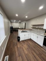 810 East 8th Street #1 - Photo 1 of 1