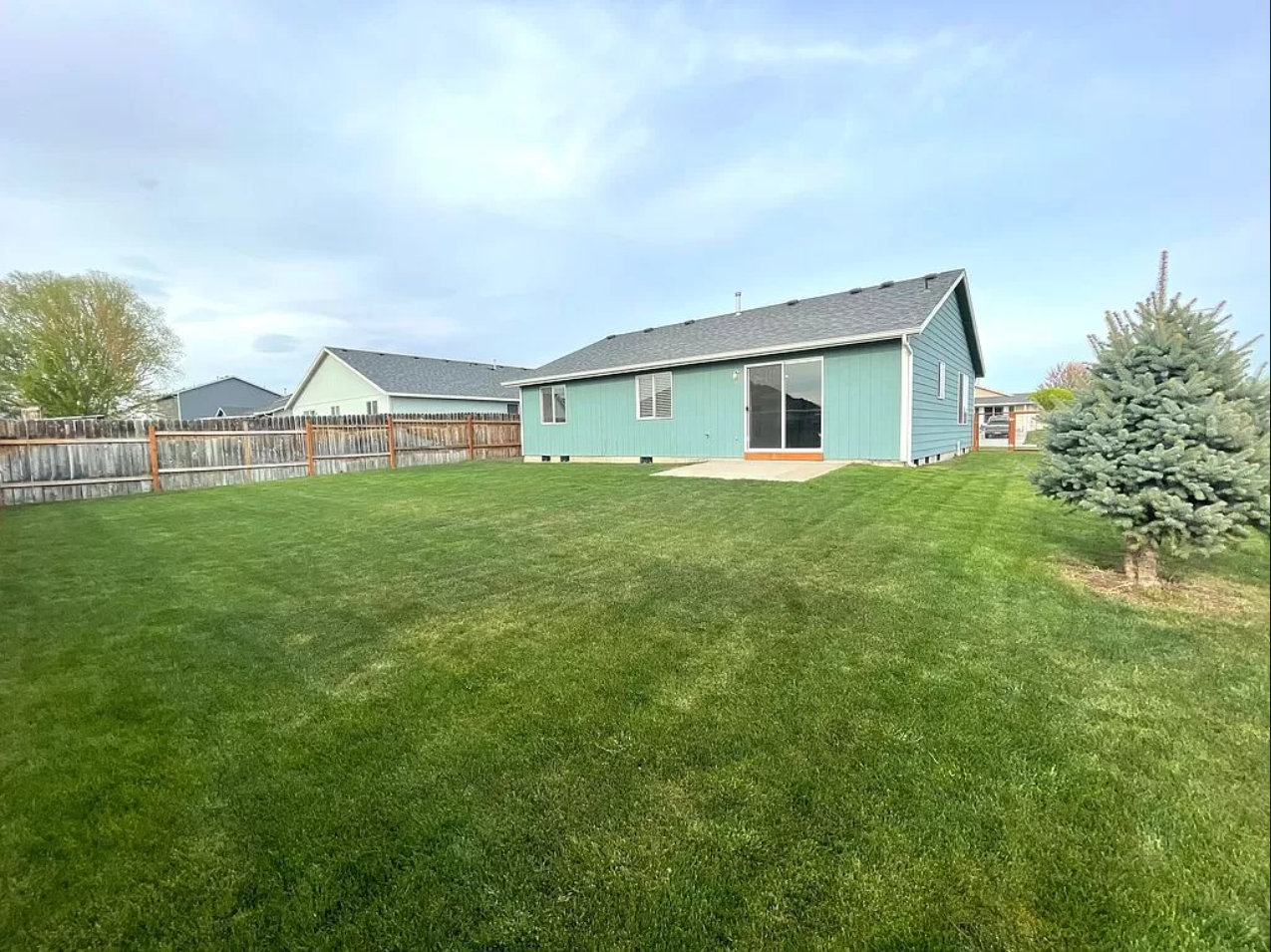 102 N Centennial St #NA - Photo 3 of 20