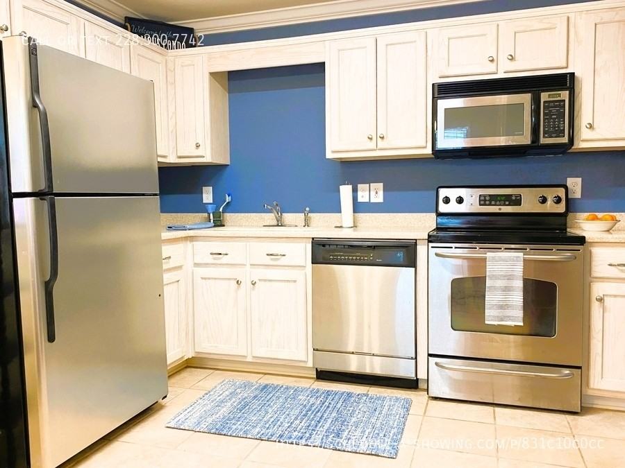 2014 Dundee St #2014 - Photo 3 of 13