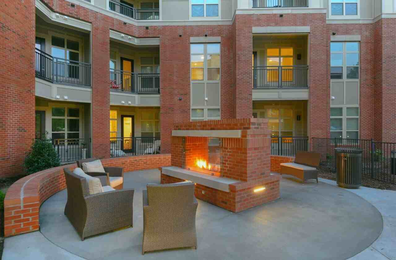 The Apartments at Palladian Place - Photo 6 of 37