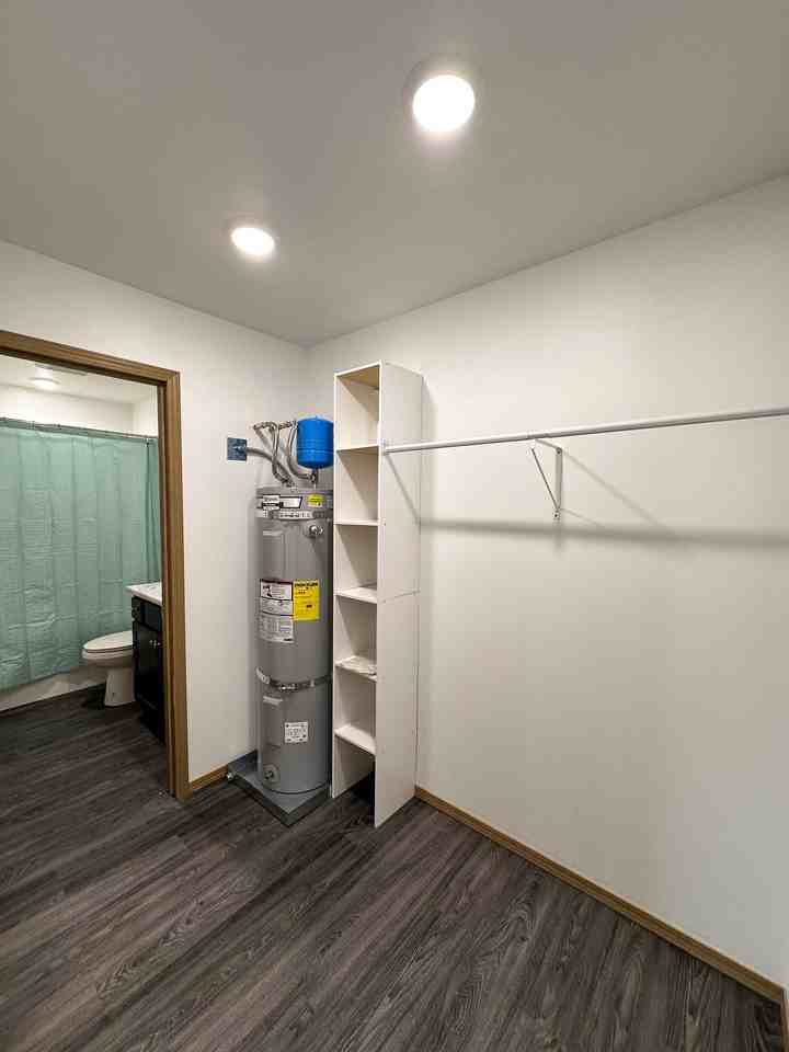 2739 Stone Point Court - Photo 5 of 9