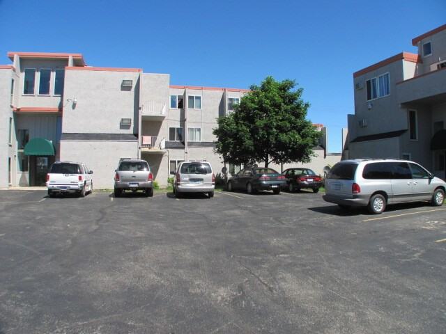 Stardust Apartments - Photo 2 of 15