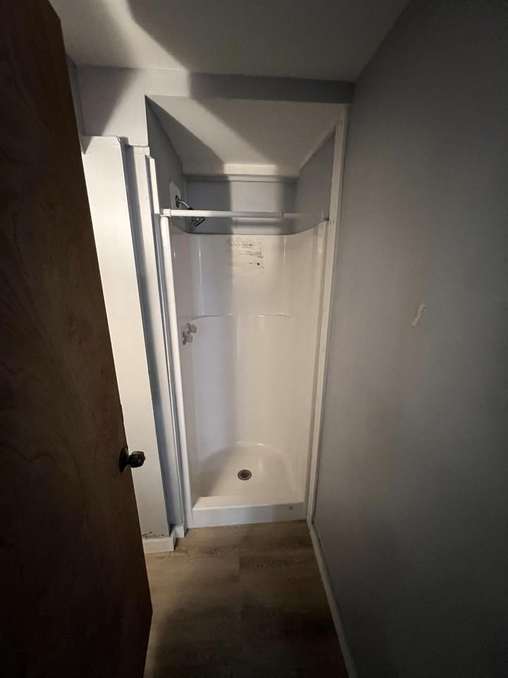 3507 Claremont Road - Photo 5 of 11