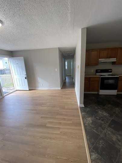 C-AW-9533 19th Bay Street - Photo 5 of 21