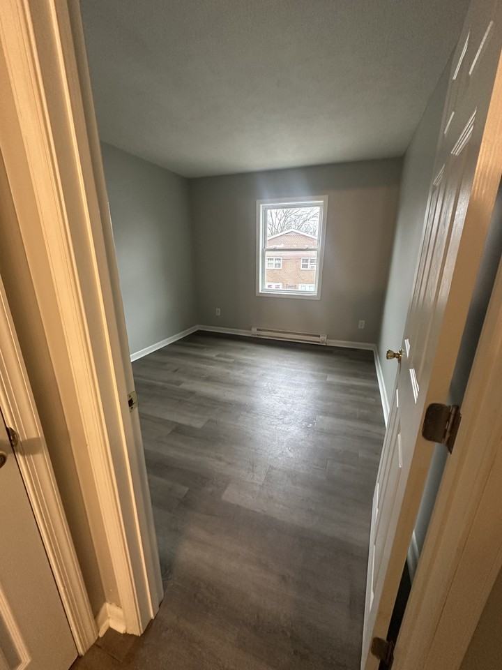 Bellview - Photo 4 of 19