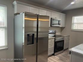 102 8th St - Photo 1 of 1