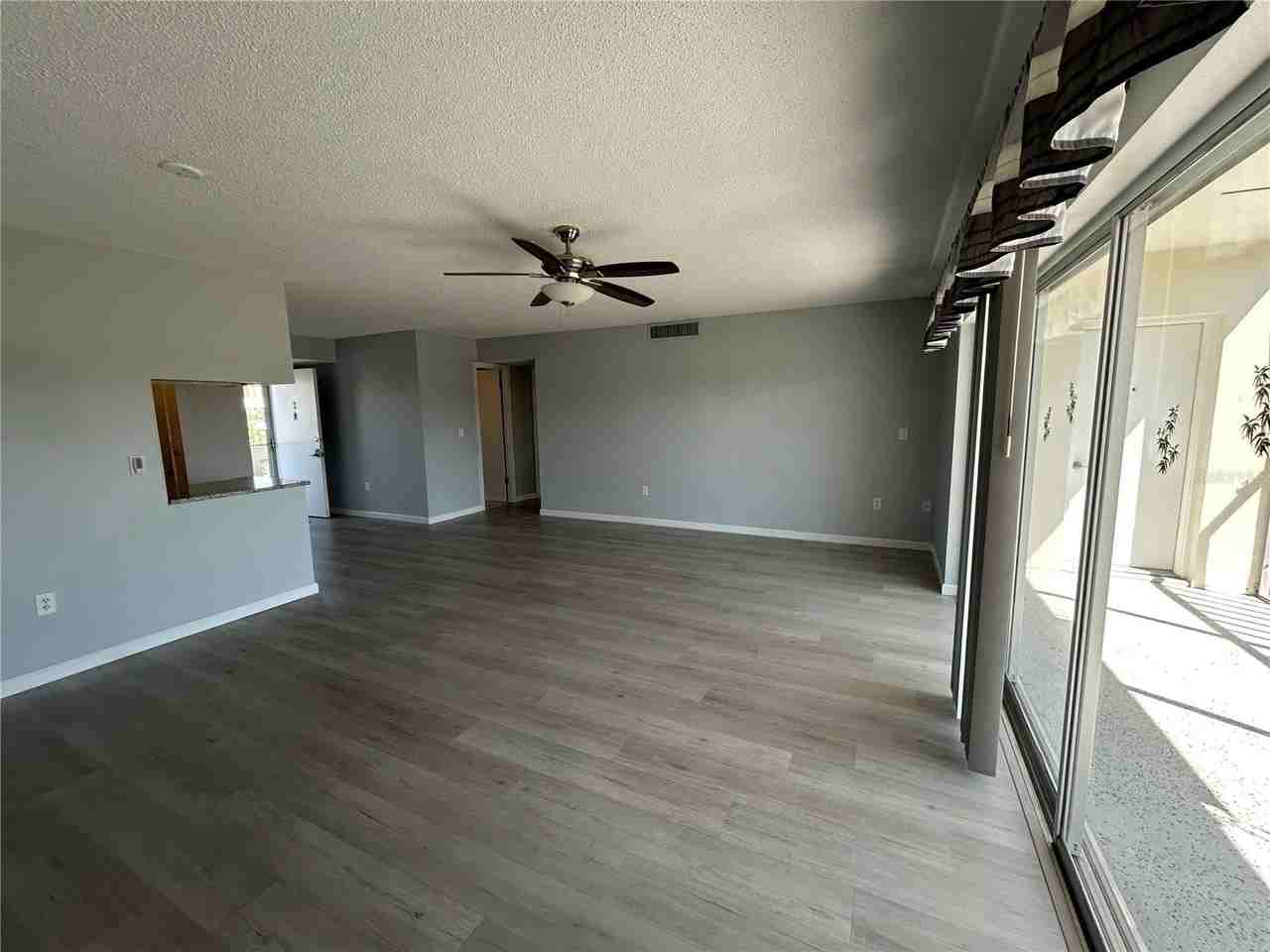 4080 Ironwood Cir #306C - Photo 5 of 16