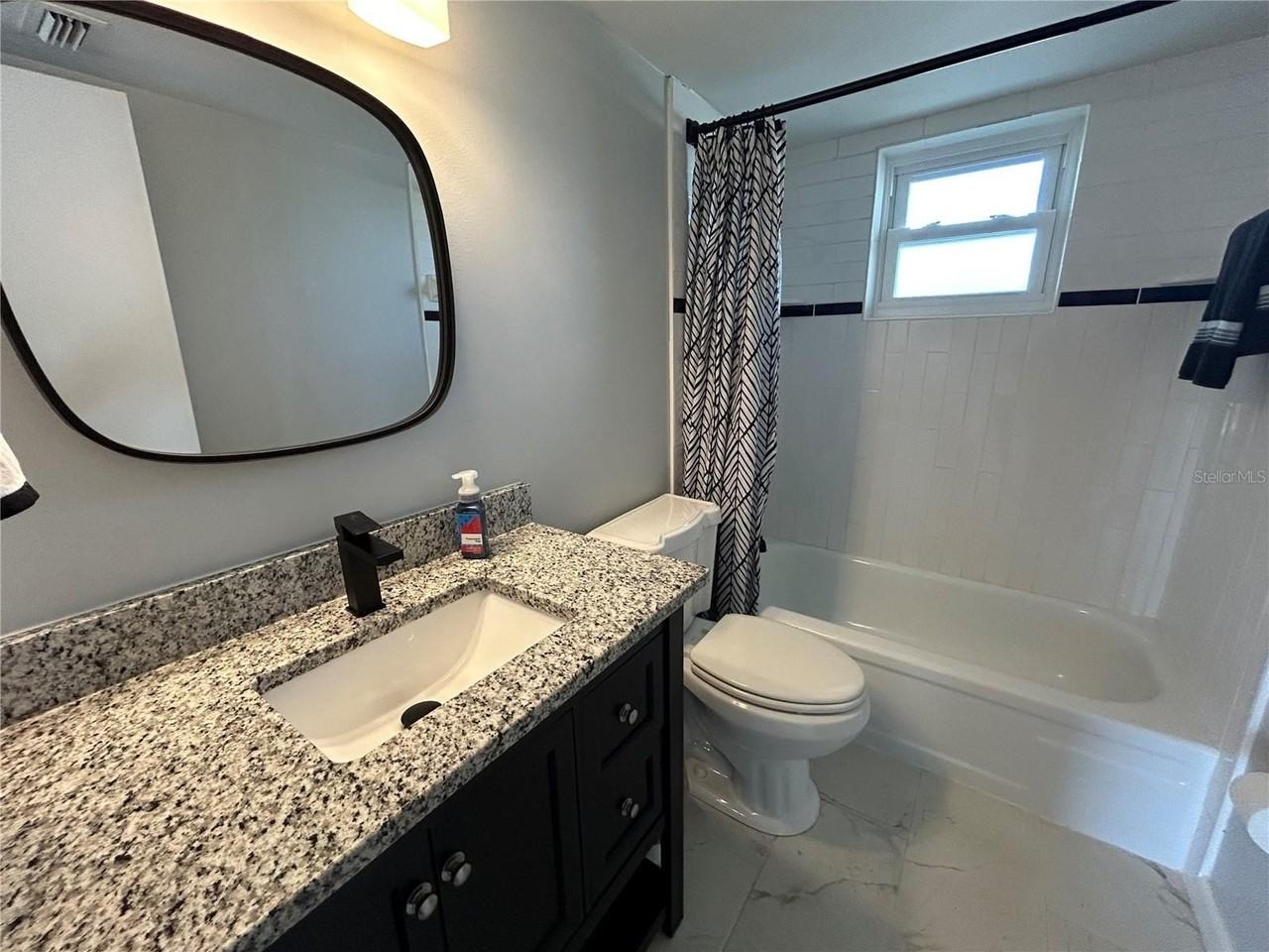 4080 Ironwood Cir #306C - Photo 6 of 16