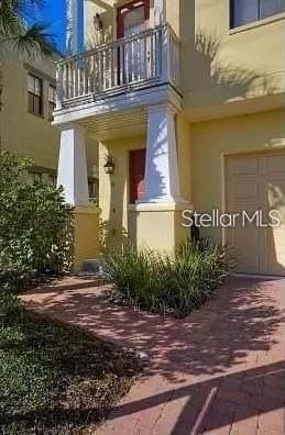 107 S Packwood Ave #D - Photo 7 of 19