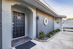 featured image of 4506 Floramar Ter