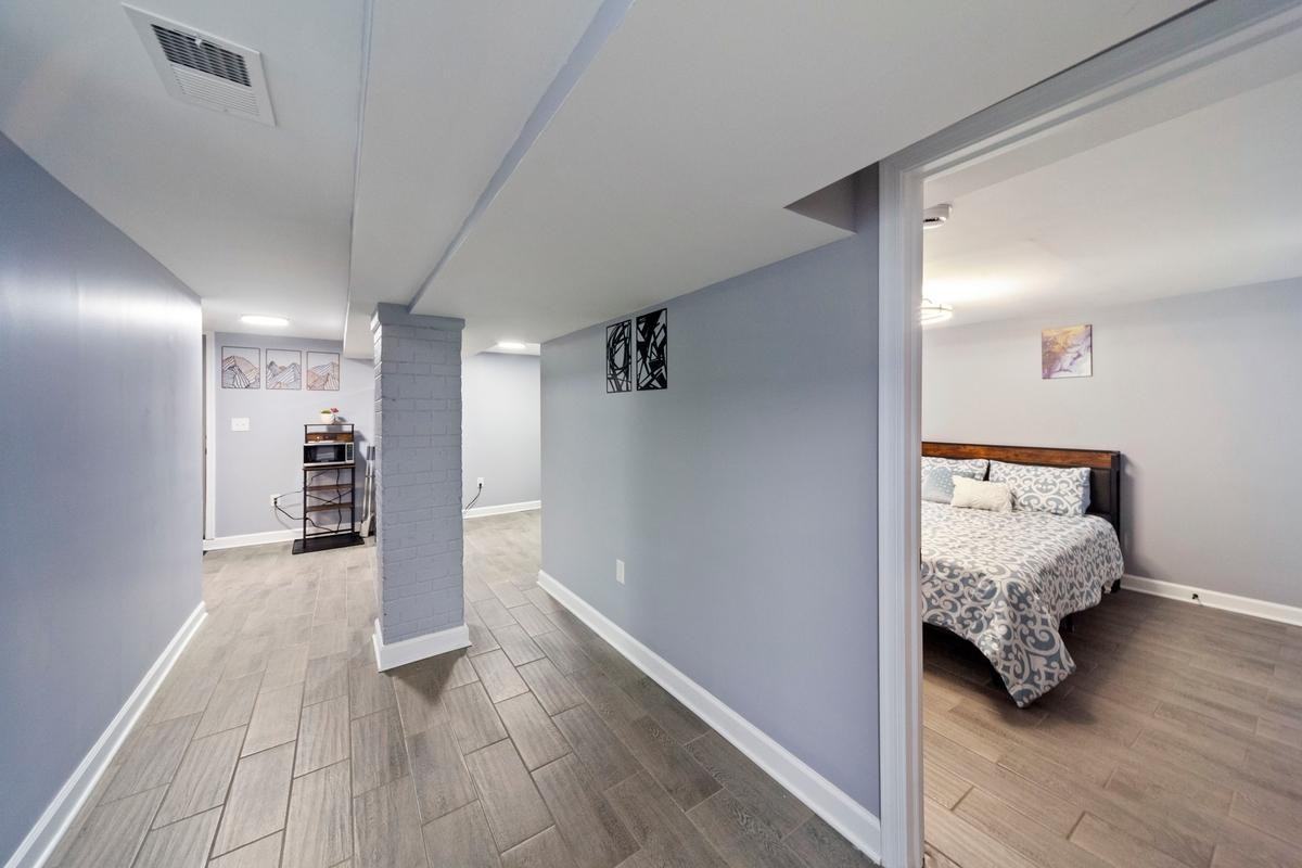 4th St - Photo 7 of 14