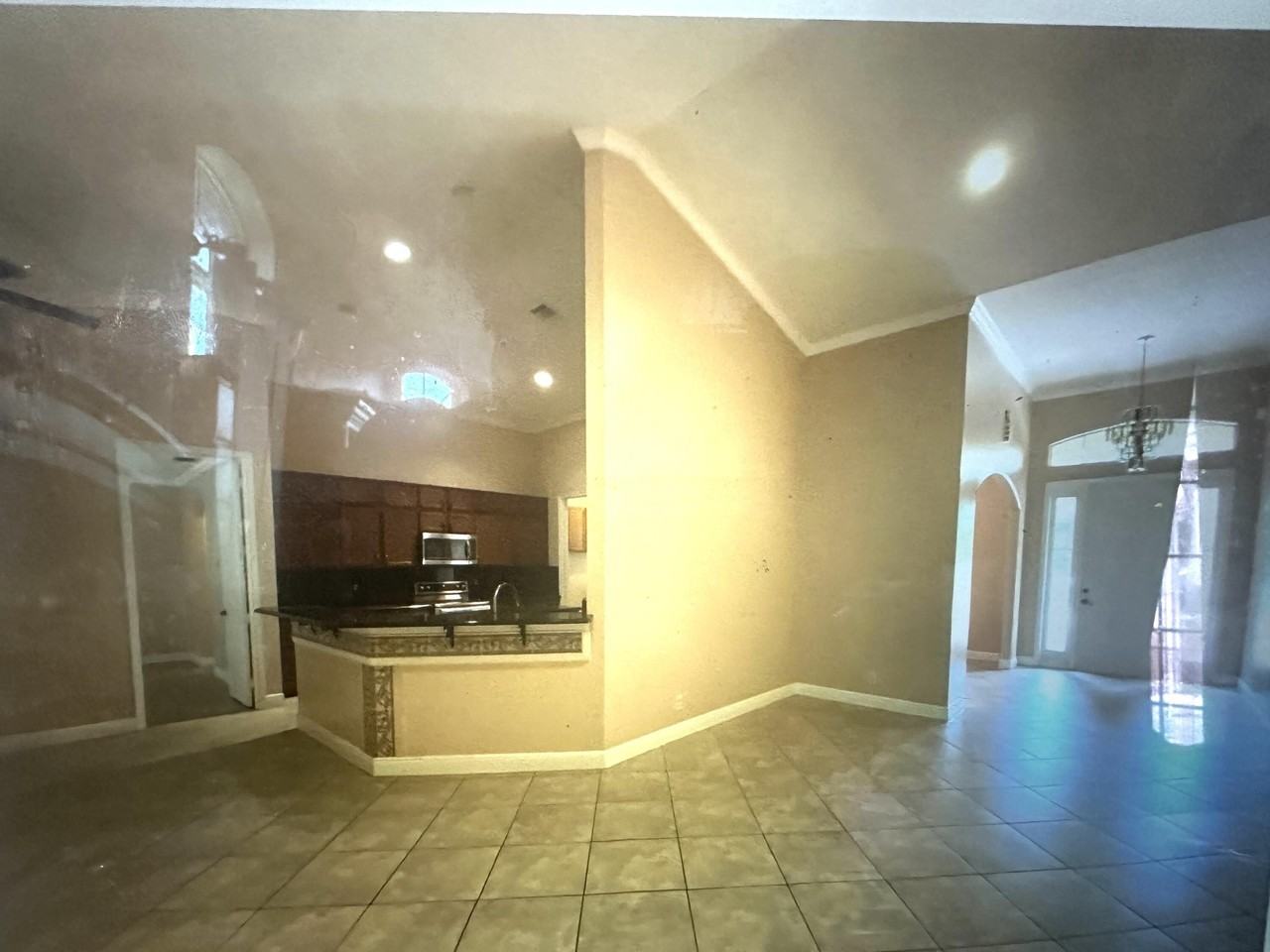 8698 Banyan Boulevard - Photo 5 of 38