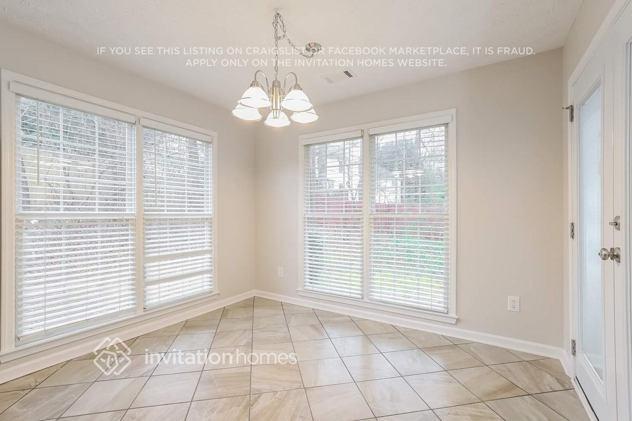 1765 Clayton Cir - Photo 7 of 16