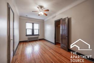948 W Cuyler Ave #314 - Photo 1 of 1