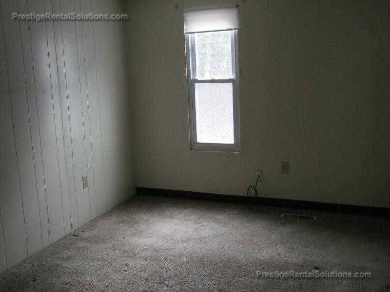 1 Adams Cir #C - Photo 6 of 12