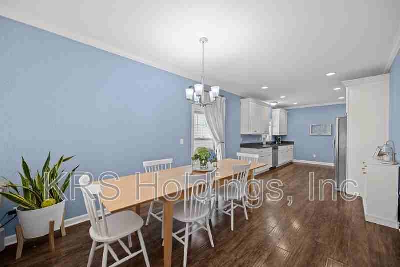 9553 14th Bay St - Photo 5 of 50