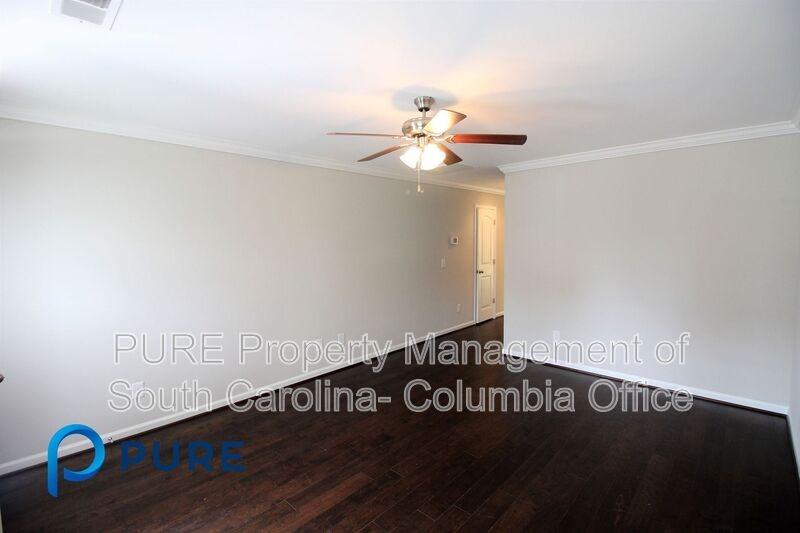 633 Dawsons Park Way - Photo 7 of 35