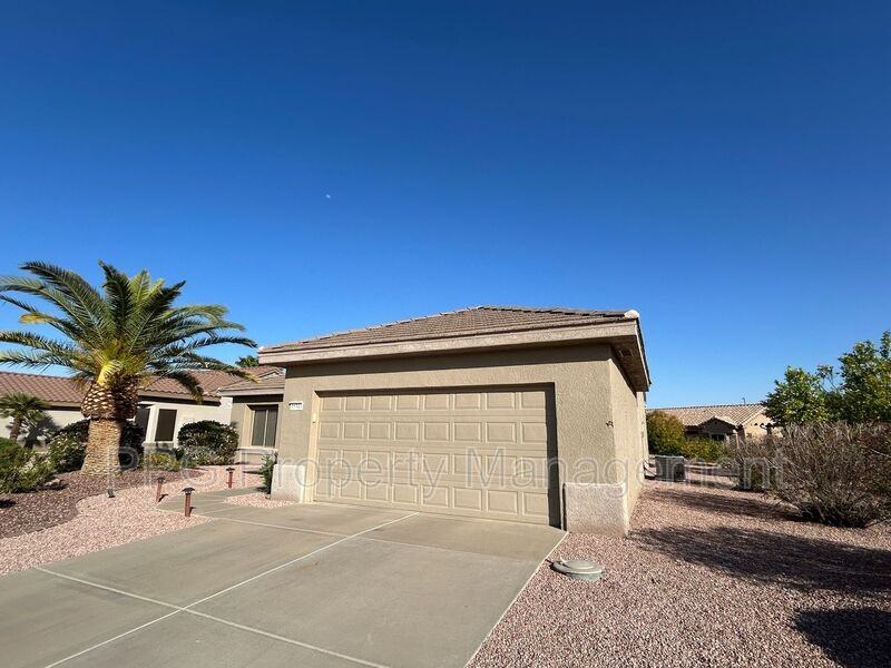 15343 W Pasadena Dr - Photo 2 of 26
