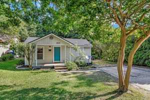 featured image of 501 E 4th St