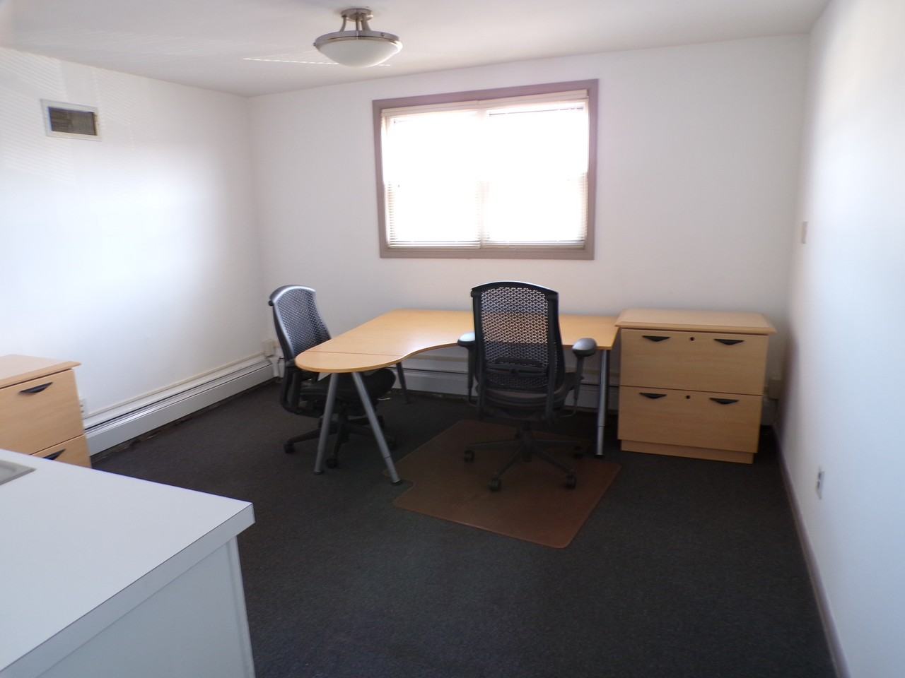 2417 Lancaster Ave - Photo 3 of 15