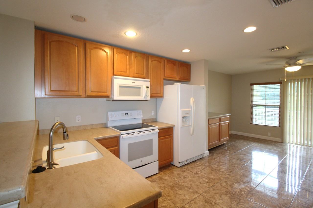 8828 White Sage Loop - Photo 3 of 24
