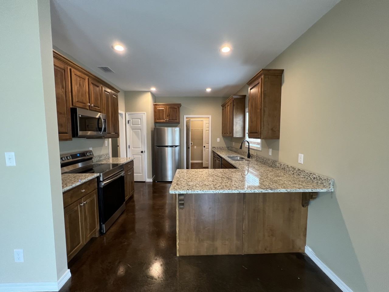 33121A Stables Dr - Photo 7 of 18