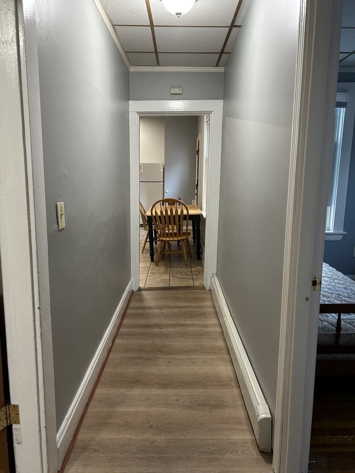 21 Weston St - Photo 2 of 10
