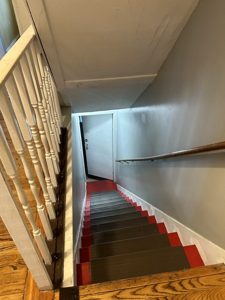 21 Weston St - Photo 5 of 10