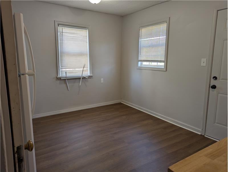 1616 E Whittier St - Photo 4 of 12