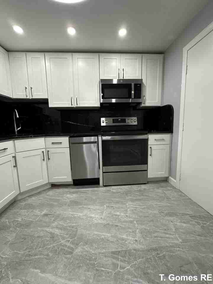 333 Central St #1H - Photo 2 of 11