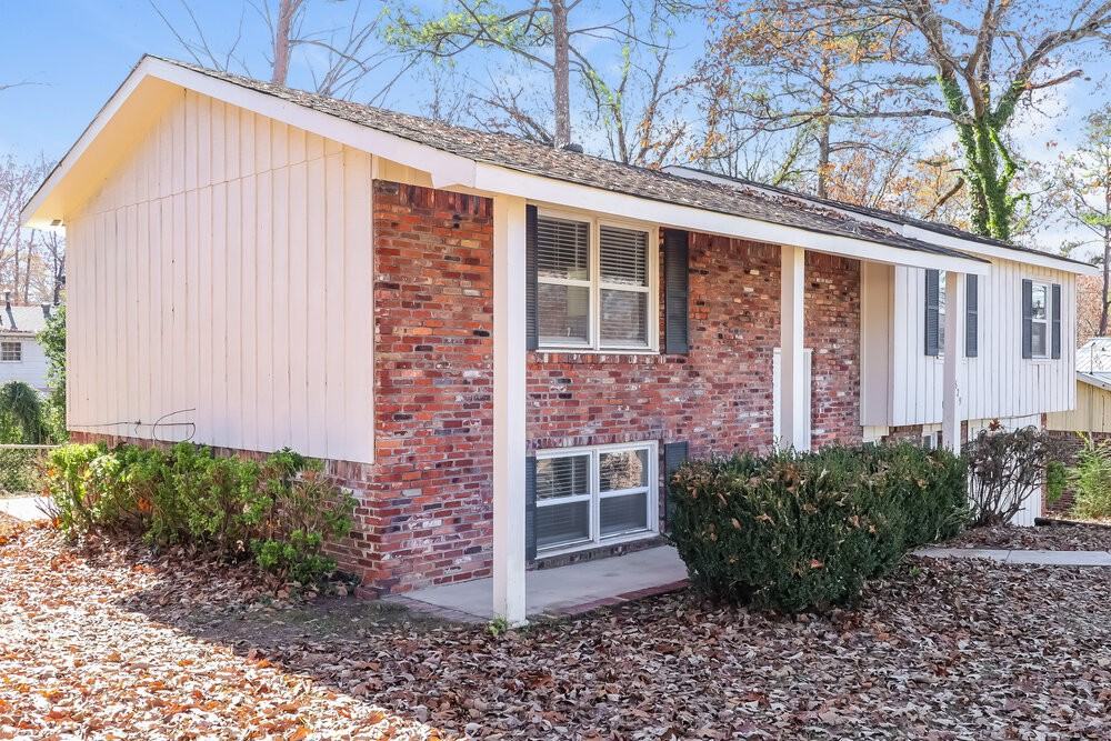 629 16th Terrace Cir Nw - Photo 4 of 17