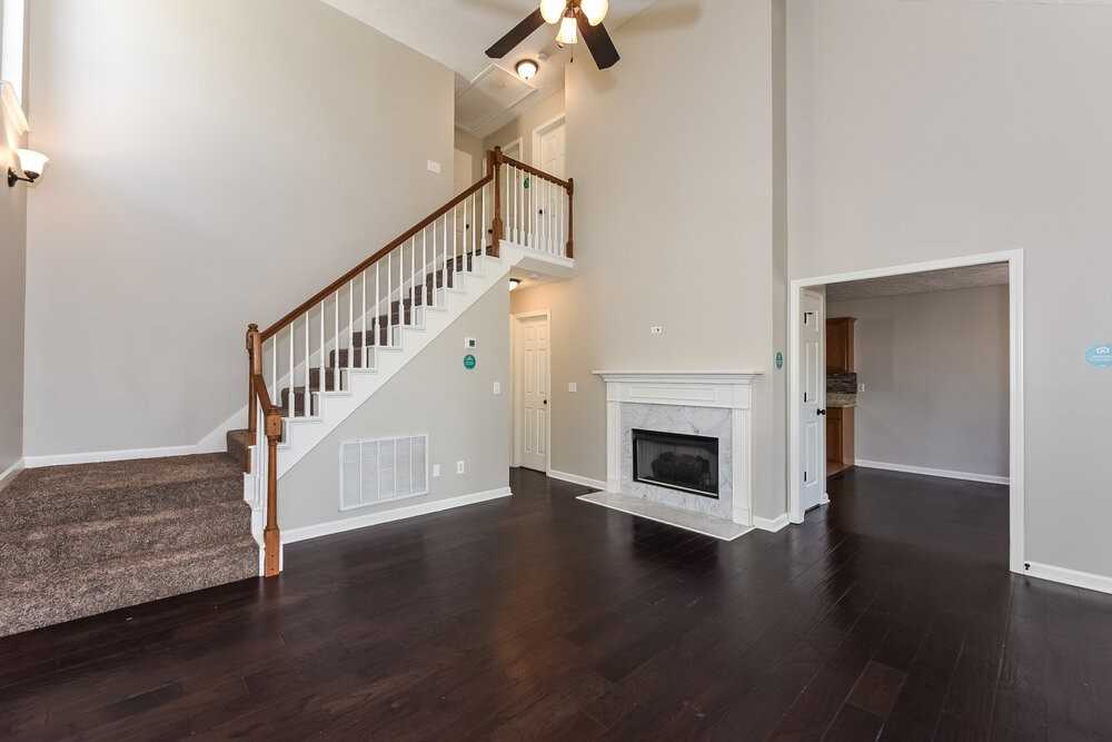 3602 Sussex Ct - Photo 6 of 19