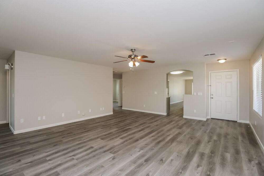 4340 W Alta Vista Rd - Photo 4 of 16