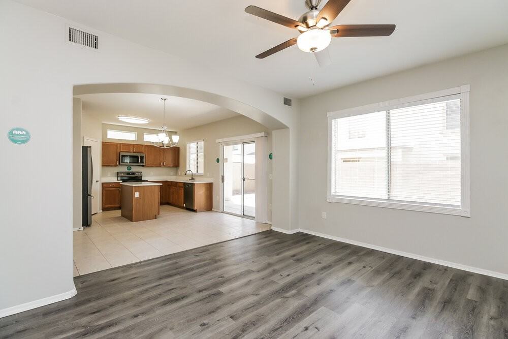 4223 E Sheffield Ave - Photo 6 of 17