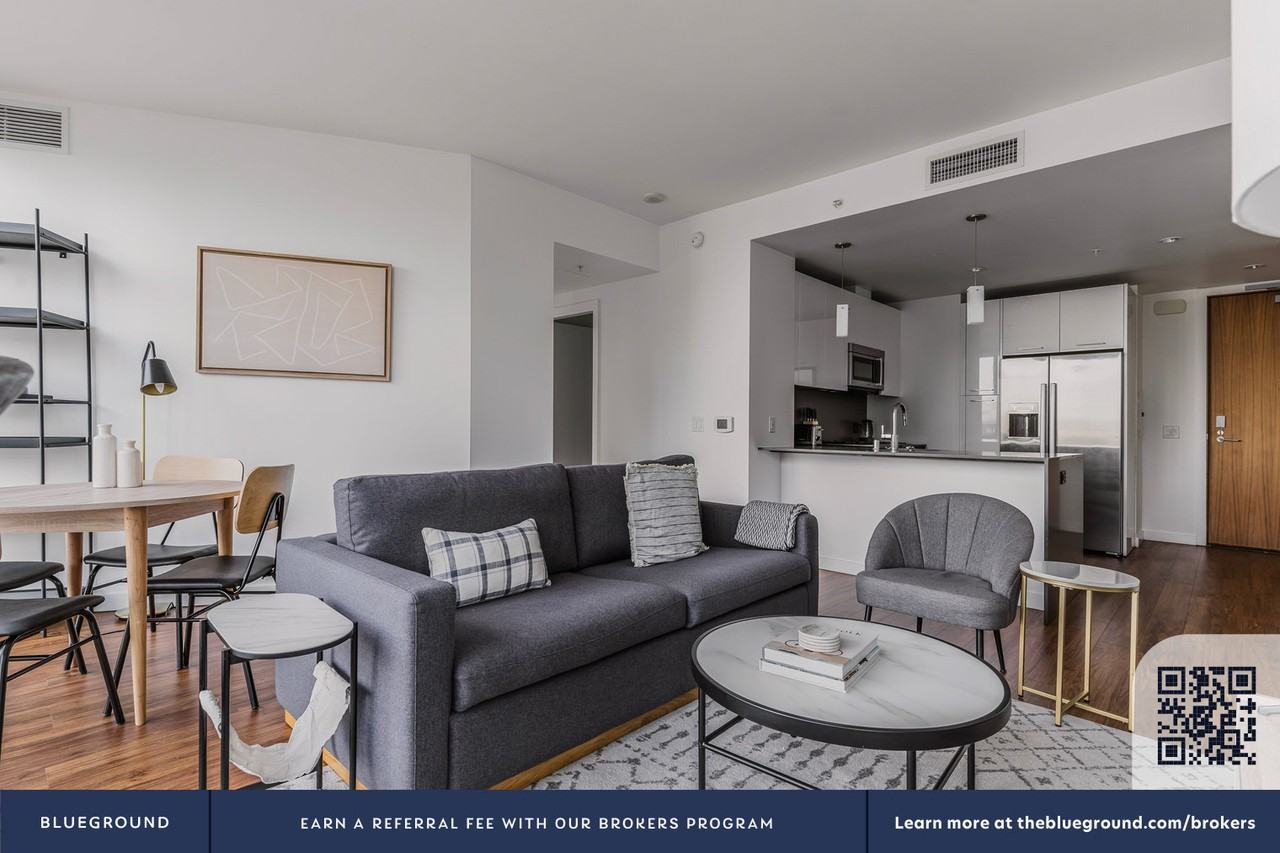 399 Fremont Street - Photo 5 of 50