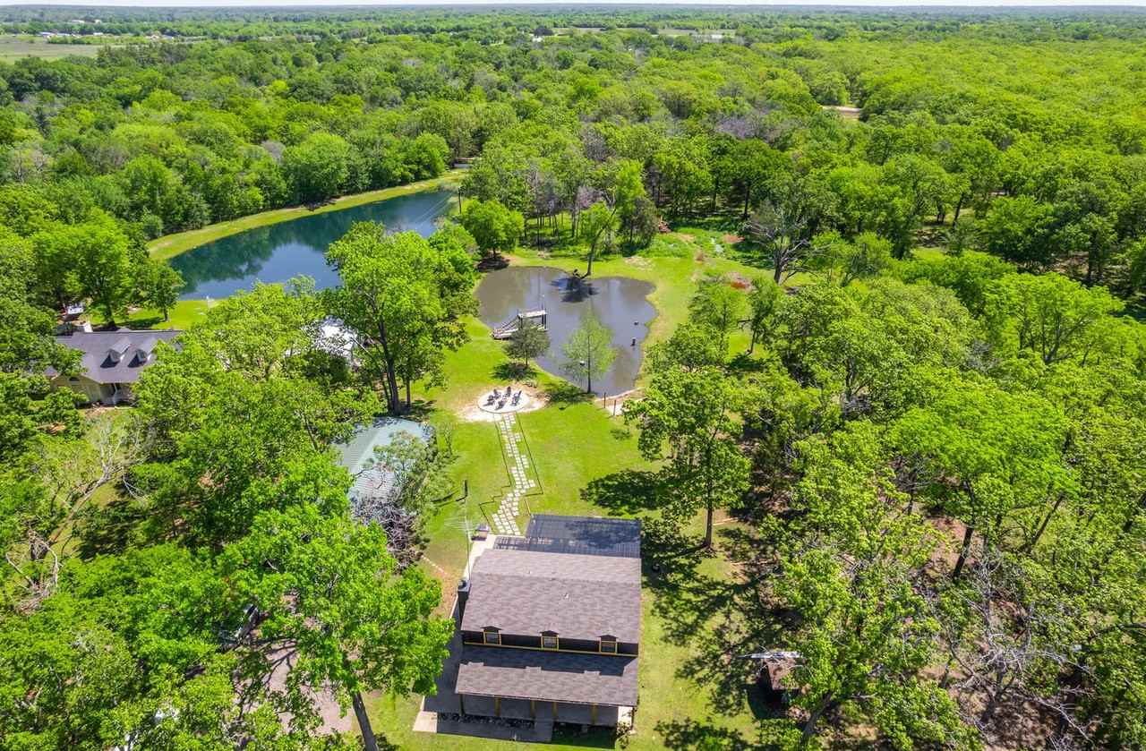 2523 County Road 3303 #1019633P - Photo 7 of 40