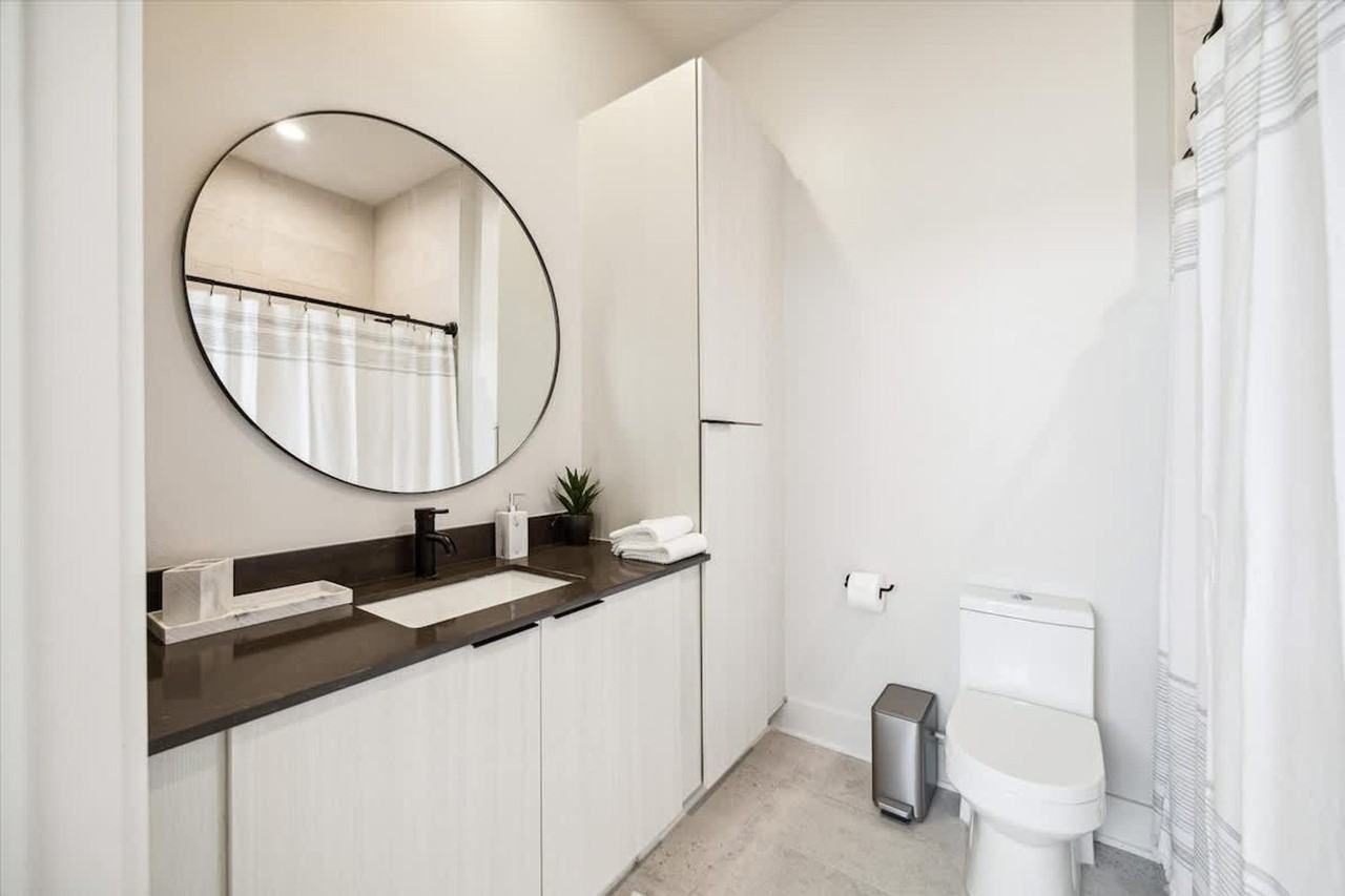 1112 Columbus Street - Photo 6 of 39