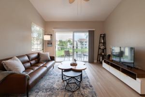 featured image of 1999 Island Club Dr