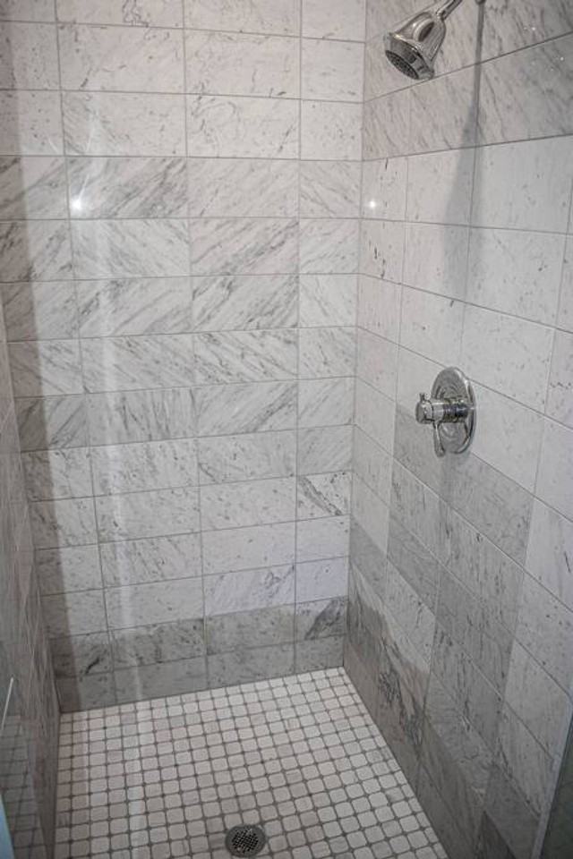 1304 Broadway - Photo 6 of 50