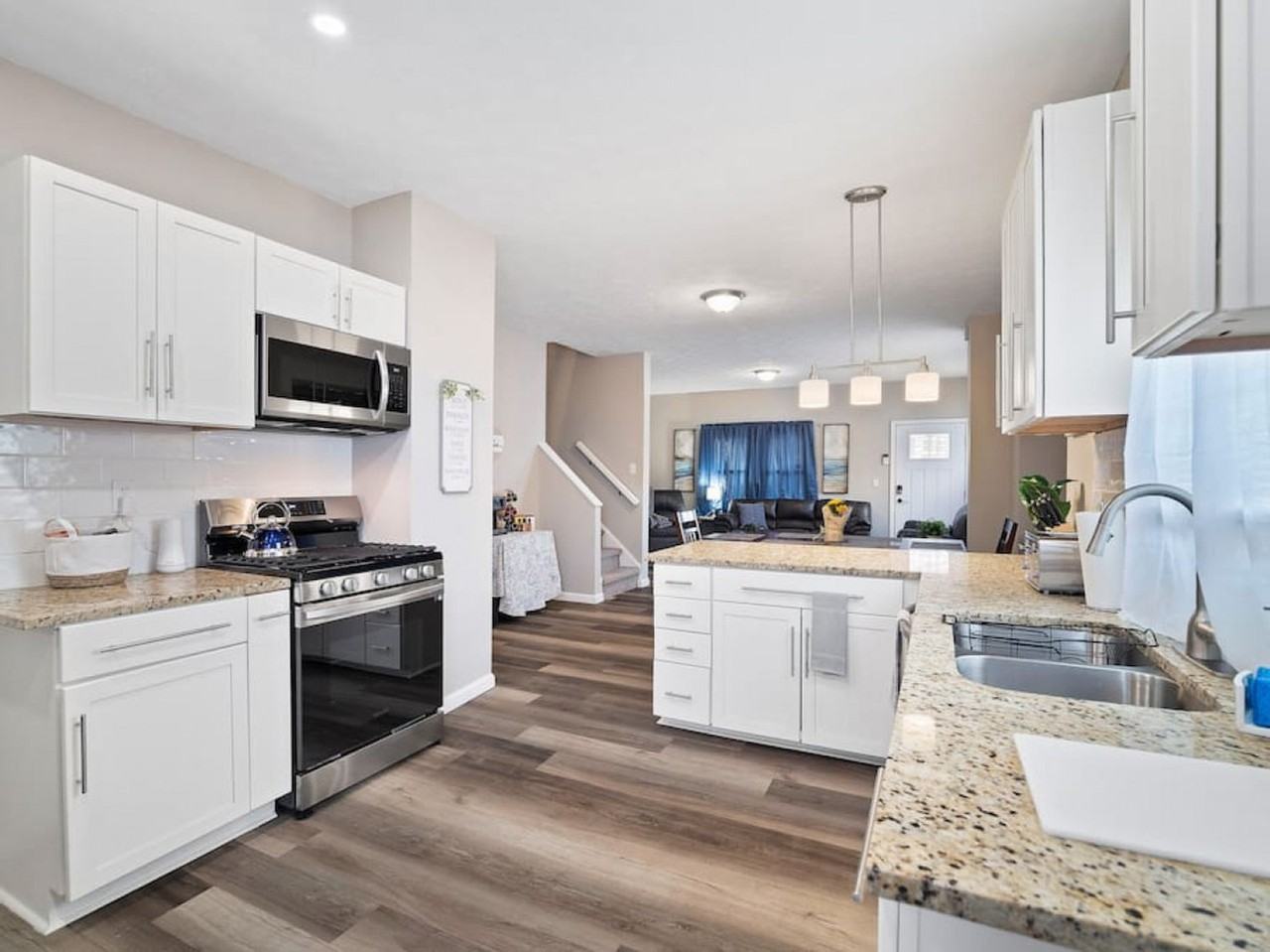 1415 W 57th St #1061205P - Photo 7 of 37