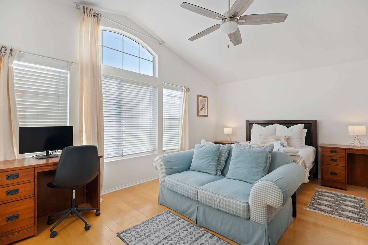 5508 Caminito Exquisito #1062710P - Photo 3 of 50