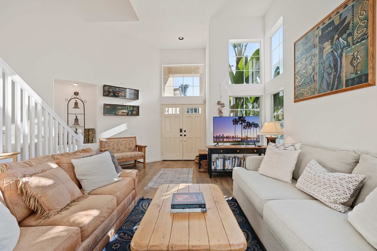 5508 Caminito Exquisito #1062710P - Photo 4 of 50