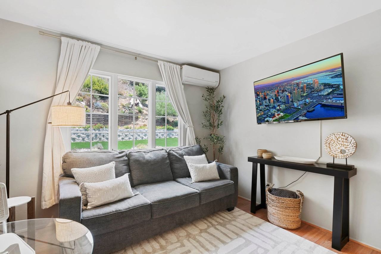 4646 Robbins St #1062711P - Photo 3 of 25