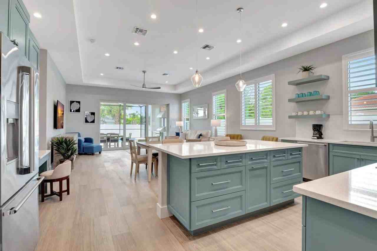 846 95th Ave N #1073510P - Photo 6 of 50