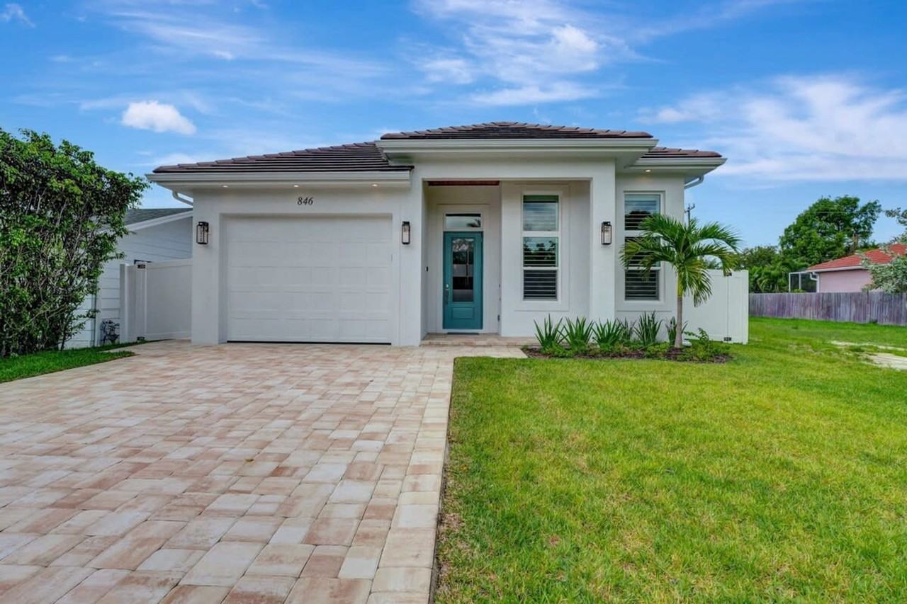 846 95th Ave N #1073510P - Photo 7 of 50